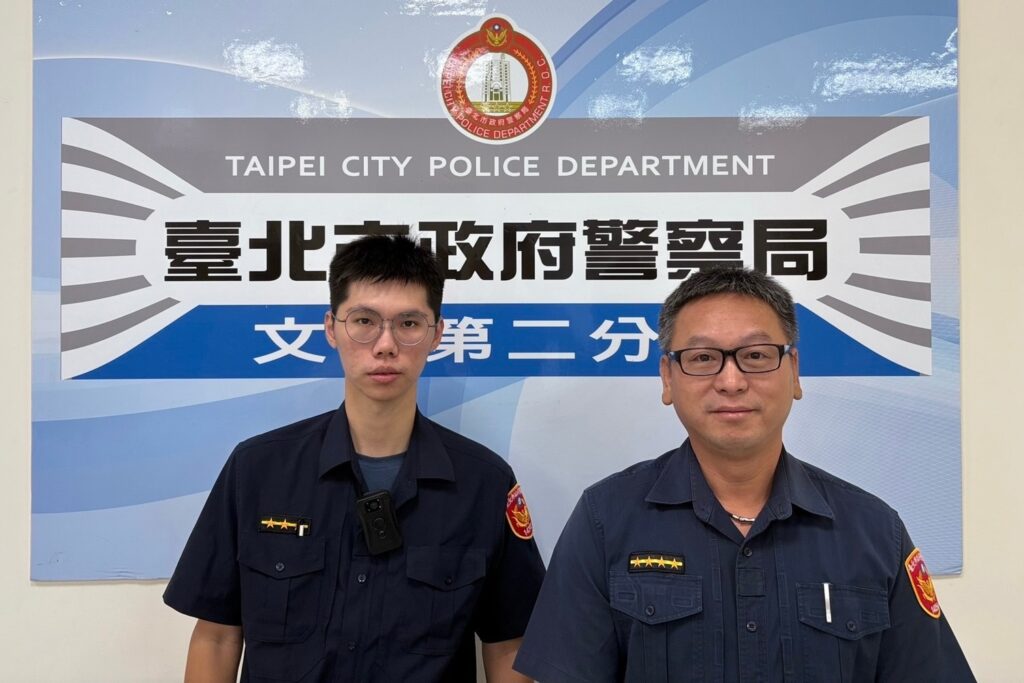 紅帽阿嬤誤入快速道路險象環生 文二警緊急護送返家 1 MEITU 20250820 132850533