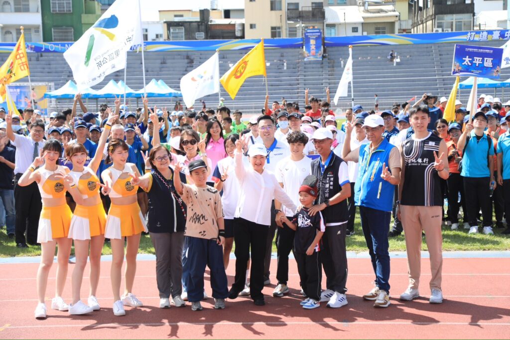 %E4%BB%8A%E5%B9%B4%E8%B3%BD%E4%BA%8B%E6%9C%80%E5%B9%B4%E5%B9%BC%E5%83%857%E6%AD%B2 %E5%8F%83%E5%8A%A0%E8%A1%97%E8%88%9E%E6%AF%94%E8%B3%BD %E5%85%85%E5%88%86%E9%AB%94%E7%8F%BE%E9%81%8B%E5%8B%95%E4%B8%8D%E5%88%86%E5%B9%B4%E9%BD%A1%E7%9A%84%E7%B2%BE%E7%A5%9E