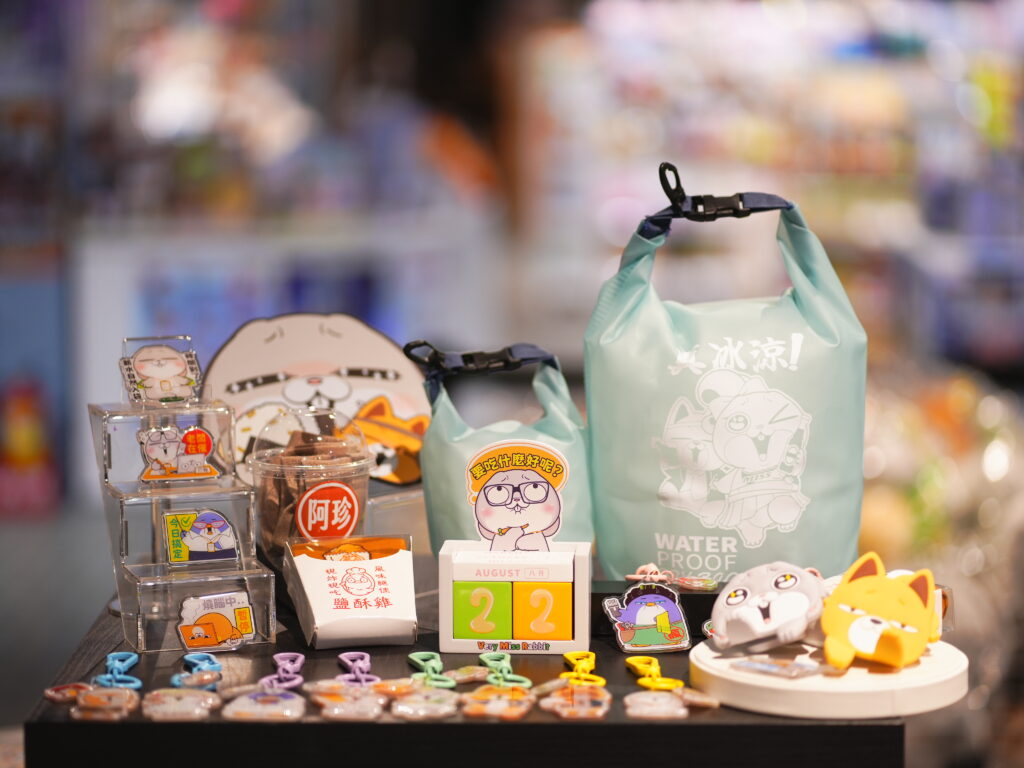 『2025好想兔的社畜人生』特展,即日起秀泰生活台中文心店登場 4 S 85123114