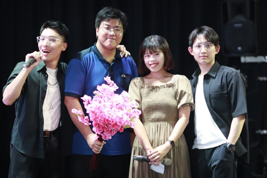 年輕人「紀念抗戰勝利暨臺灣光復80週年」別出心裁 洗腦神曲舞動全場 2 IMG 4840