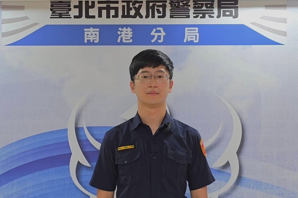 怒 女遭假檢警詐騙 助警查獲車手及毒品 1 MEITU 20250903 094102460