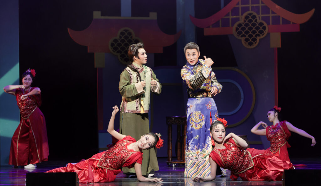 %E5%8A%87%E7%85%A7 04