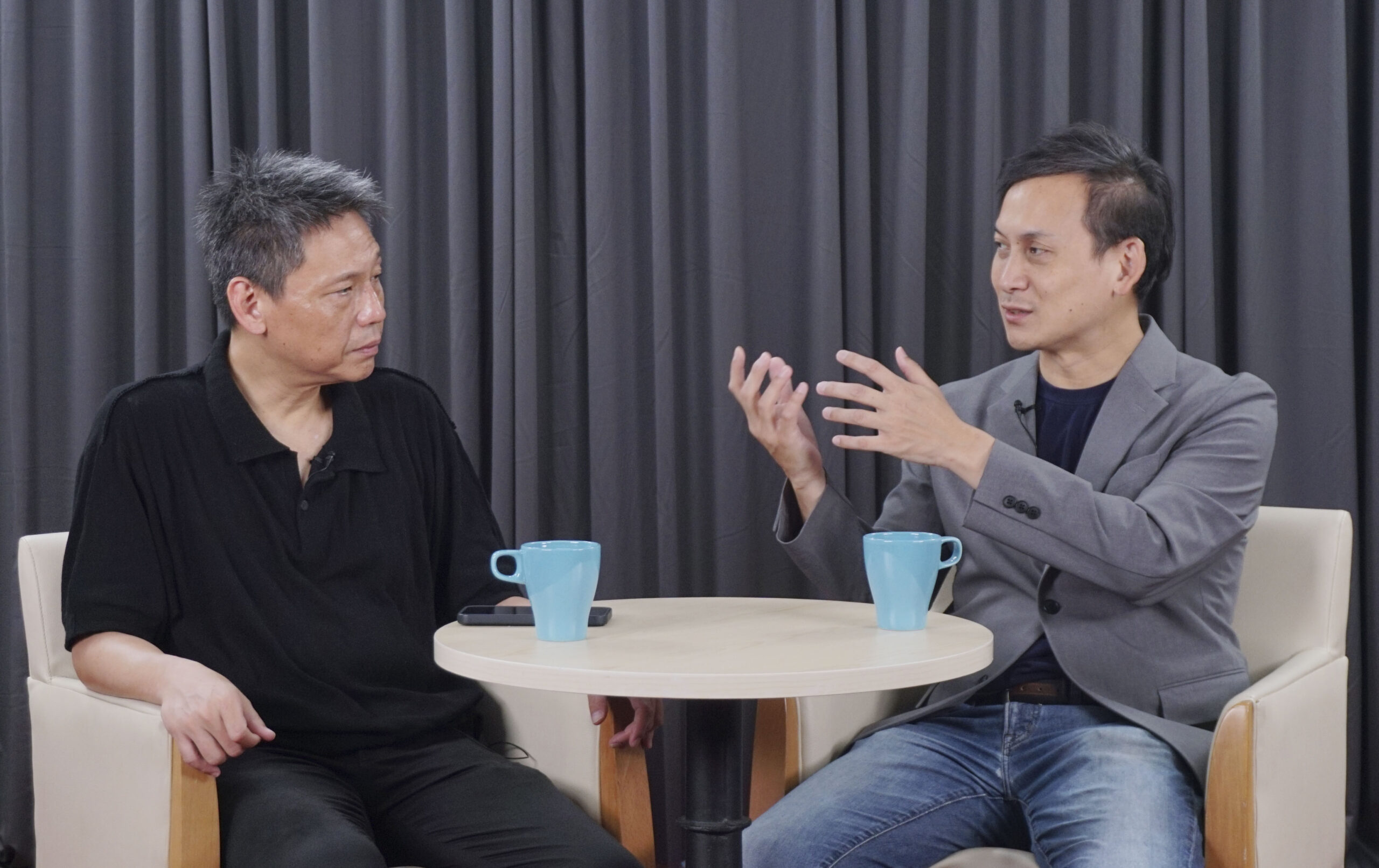 【寒梅Talk爆-17】【有片】國民黨主席參選爆炸!為重返執政 葉元之籲以大局為重 2 國民黨立委葉元之(右)與謝寒冰(左)。圖/記者梁鴻欣攝