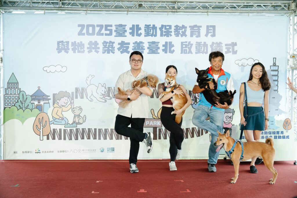 4212d44e d6a0 4073 9fc5 042cfd87c5e7