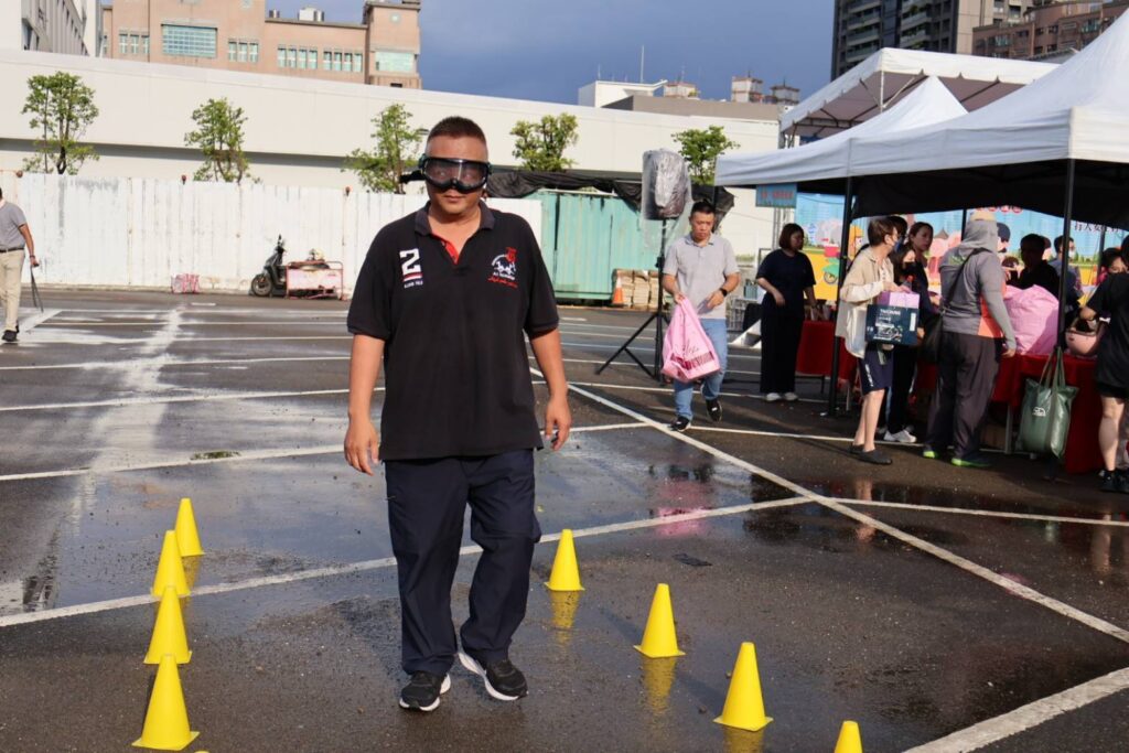 打造三安防護網 中市推動職安、食安與交通安全讓外送員安心送餐 3 1313438