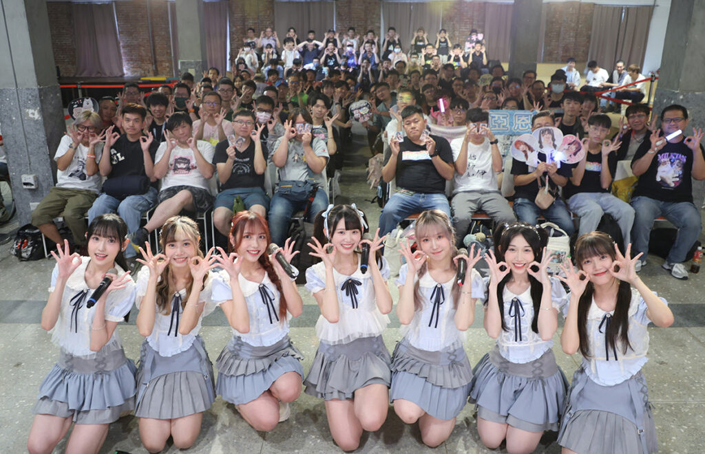 AKB48 Team TP七週年大爆發!十單實體專輯狂銷5000張 手渡會粉絲擠爆嗨翻 2 %E4%BC%8A%E5%93%81.%E8%94%A1%E4%BA%9E%E6%81%A9.%E6%9E%97%E6%98%93%E6%B2%84.%E6%9E%97%E4%BA%8E%E9%A6%A8.%E5%8A%89%E6%9B%89%E6%99%B4.%E9%BB%83%E5%A5%95%E9%9C%96.%E9%99%B3%E7%A9%8E%E8%87%BB