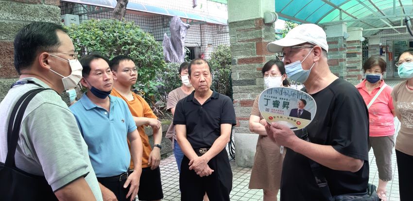 歷經2年10次現勘協調 水利局解鎖接管8年難題 3 《圖說》水利局多次辦理會勘協調,最終達成共識確認污水接管方案。〈水利局提供〉