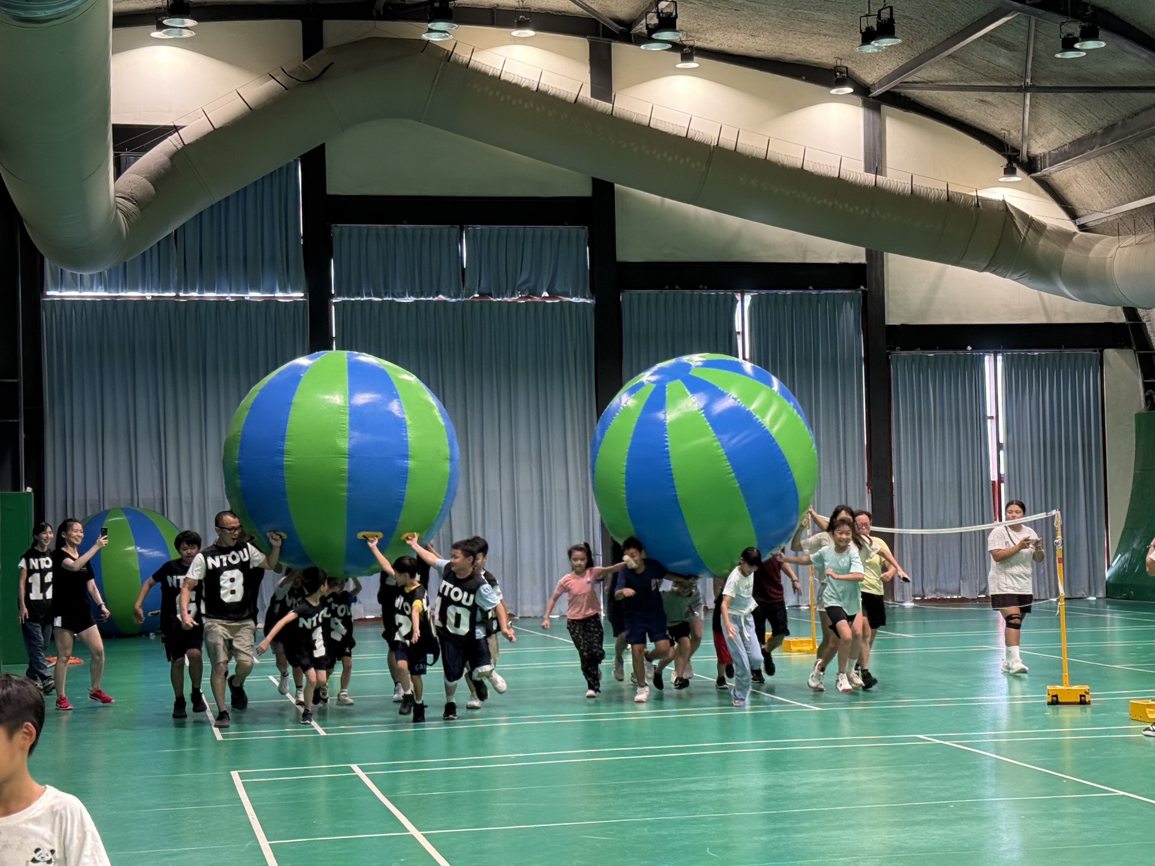 2BED44B4 C224 4095 A493 62A6B69E3B80