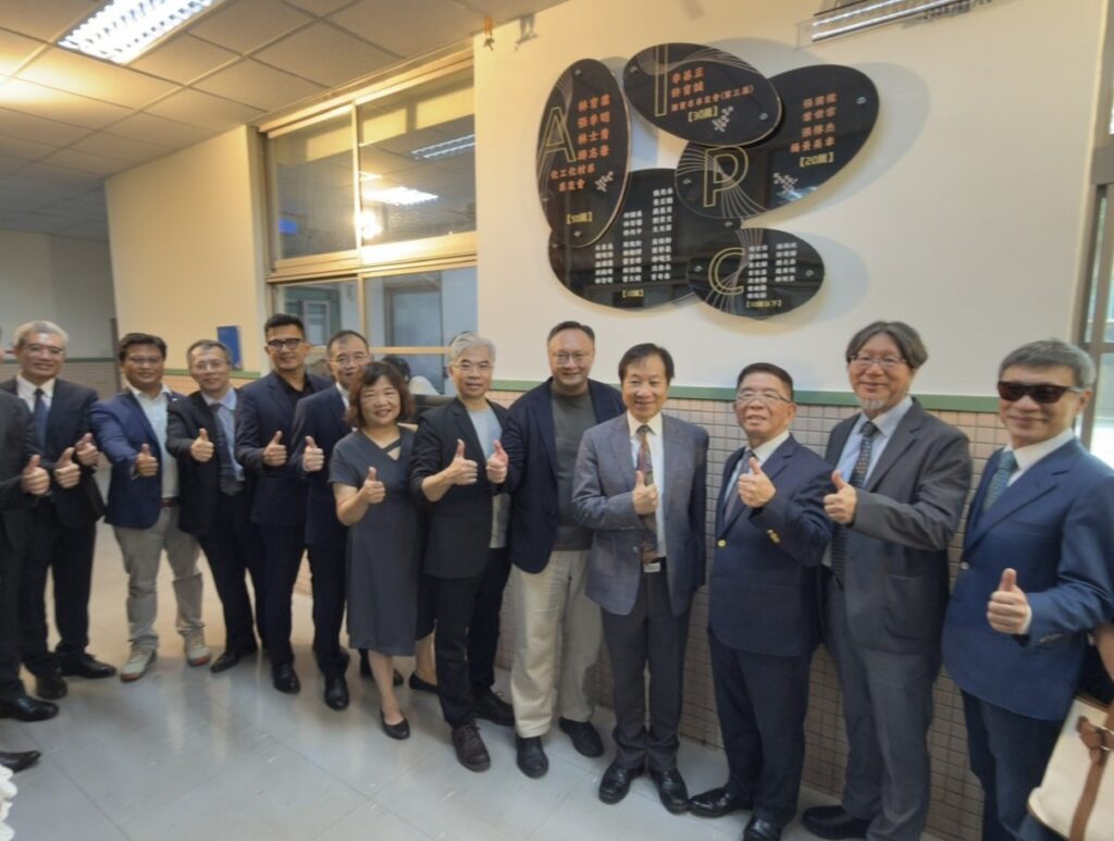 戴爾NVIDIA助力打破耗能迷思 東海大學打造最節能AI人工智慧PC專業工作站 2 S 93028464