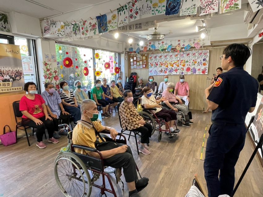《圖說》海山警強調交通安全不分年齡，每一位市民都是道路安全的重要一環。〈海山分局提供〉