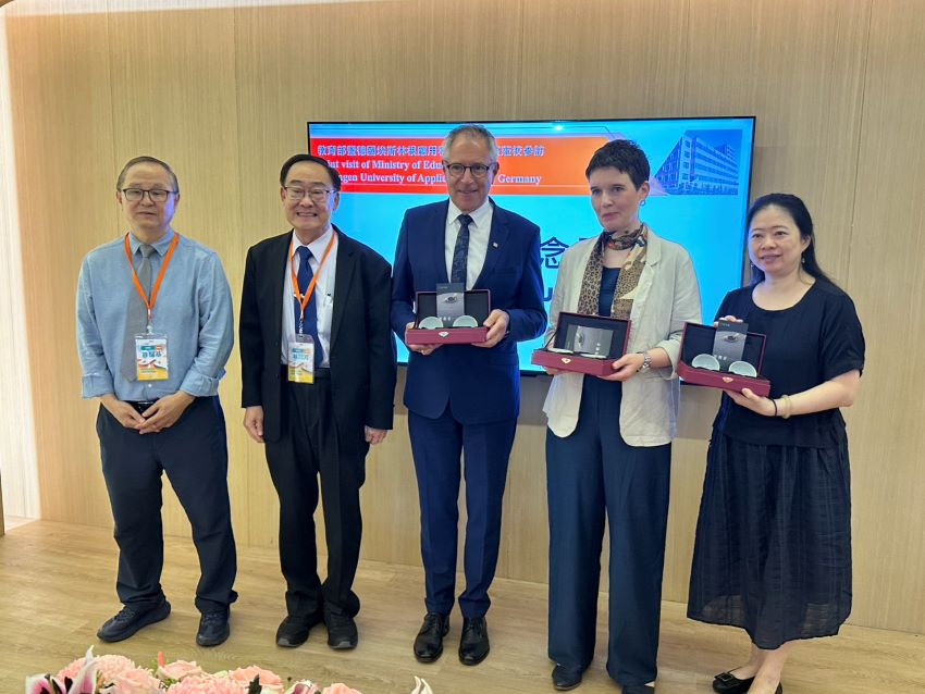 臺德高等技職教育深化 德國埃斯林根應用科大參訪黎明技術學院 - 臺灣郵報