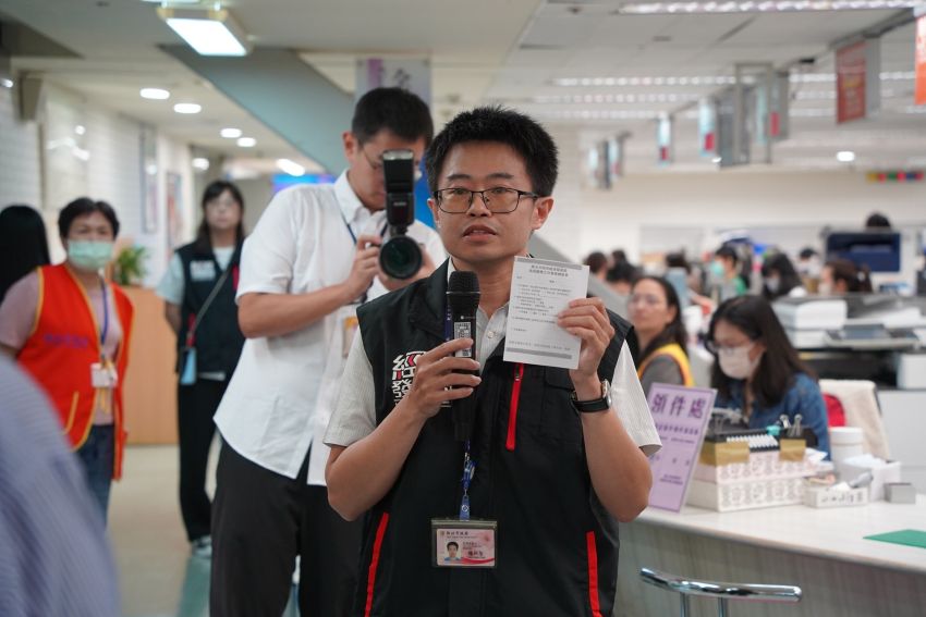《圖說》透明晶質獎審核過程嚴謹，經由評核委員進行書面審查及實地評核。〈經發局提供〉