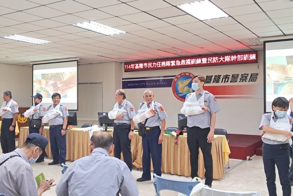 基隆市警察局辦理民防訓練 強化社會韌性 提升災害防救能量 2 MEITU 20250923 172744139