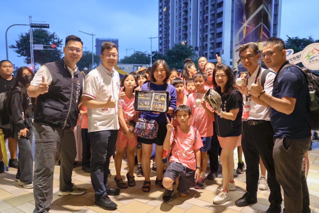 %E7%87%9F%E9%9A%8A%E7%9A%84%E5%AD%A9%E5%AD%90%E5%80%91%E7%AB%8B%E4%B8%8B%E6%9C%AA%E4%BE%86%E5%BF%97%E5%90%91 0