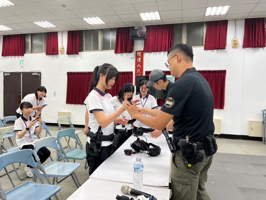 厚植實務專業能量    廉政班學員參訪新北警課程充實