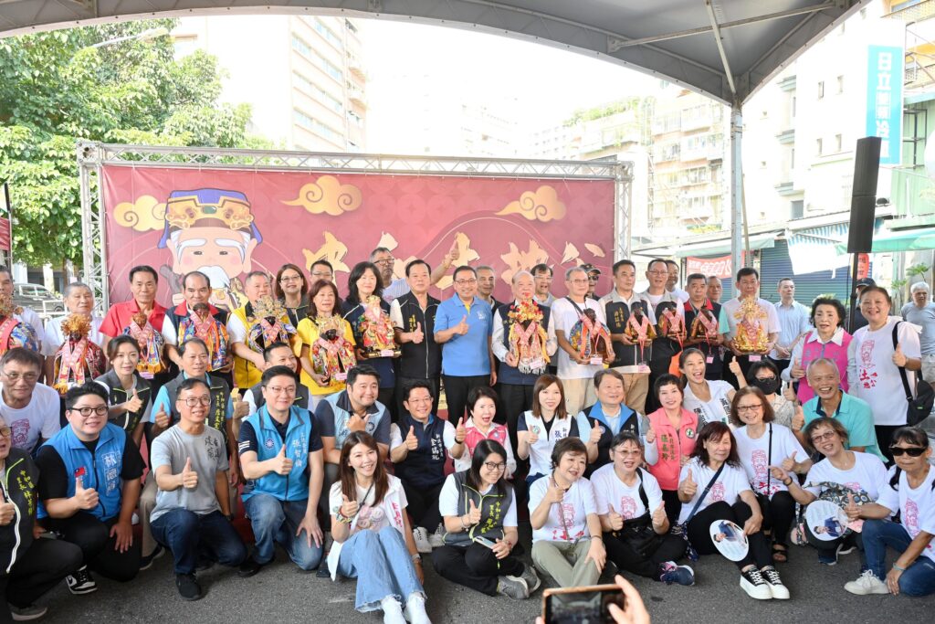 %E6%96%B0%E5%8C%97%E5%B8%82%E9%95%B7%E4%BE%AF%E5%8F%8B%E5%AE%9C%E5%88%B0%E5%A0%B4%E7%A5%88%E6%B1%82%E5%9C%8B%E6%B3%B0%E6%B0%91%E5%AE%89%E3%80%81%E5%9C%B0%E6%96%B9%E8%93%AC%E5%8B%83%E7%99%BC%E5%B1%95%EF%BC%8C%E4%B8%A6%E7%82%BA%E7%A6%8F%E5%BE%B7%E4%BD%91%E6%B0%91%E9%81%B6%E5%A2%83%E6%B4%BB%E5%8B%95%E9%B3%B4%E9%91%BC%EF%BC%8C%E7%A5%88%E4%BD%91%E6%B4%BB%E5%8B%95%E5%B9%B3%E5%AE%89%E5%9C%93%E6%BB%BF