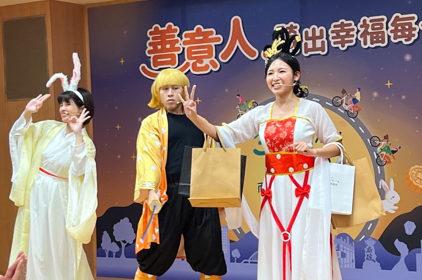 《圖說》「#尋找善意人」記者會開場短劇。〈記者葉柏成攝〉