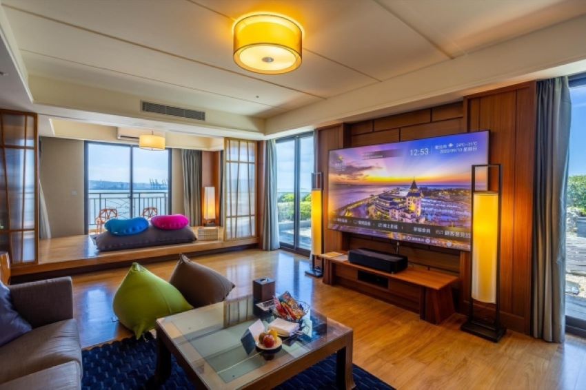 優質評鑑展多元 〈金好住〉新北首選 2 《圖說》114年新北市優良旅館業者-福容大飯店-淡水漁人碼頭。〈觀旅局提供〉