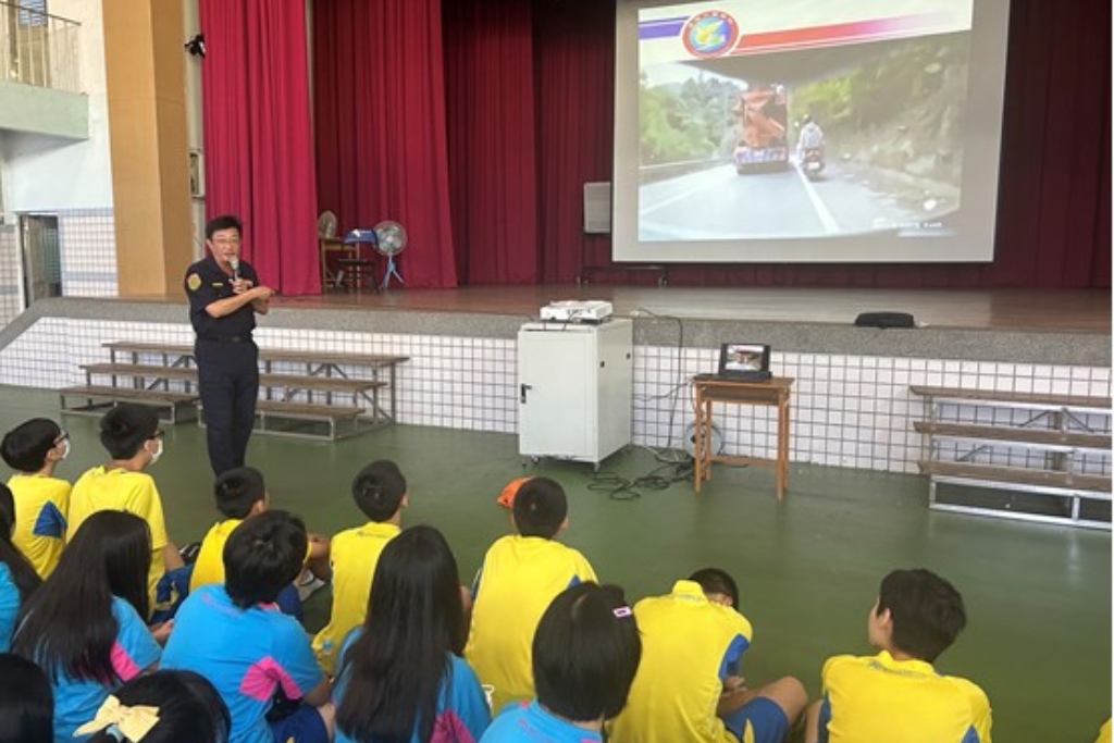 MEITU 20251007 122235223