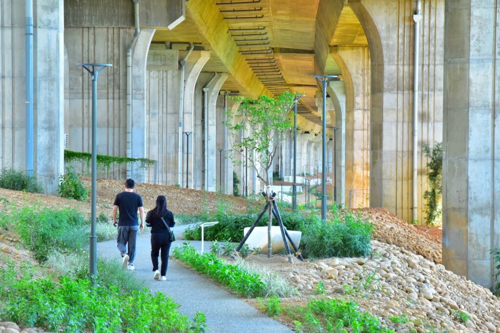 遠眺海線地區美景 中市沙鹿霞光步道完工啟用 2 %E6%B2%99%E9%B9%BF%E4%BC%91%E9%96%92%E6%99%AF%E8%A7%80%E6%AD%A5%E9%81%93