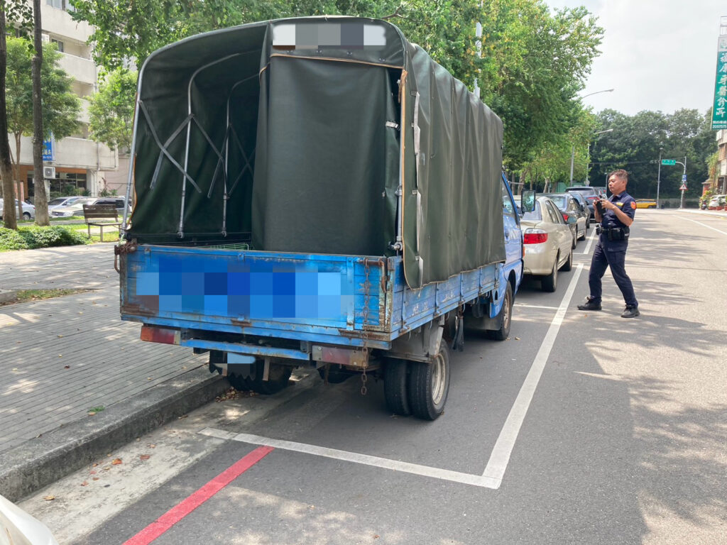 %E6%9C%AA%E6%87%B8%E6%8E%9B%E8%99%9F%E7%89%8C%E8%BB%8A%E8%BC%9B%E4%B8%8A%E8%B7%AF %E5%B0%87%E8%99%95%E7%BD%B0%E6%B1%BD%E8%BB%8A%E6%89%80%E6%9C%89%E4%BA%BA%E7%BD%B0%E9%8D%B0 %E4%B8%A6%E7%A7%BB%E7%BD%AE%E4%BF%9D%E7%AE%A1%E8%BB%8A%E8%BC%9B