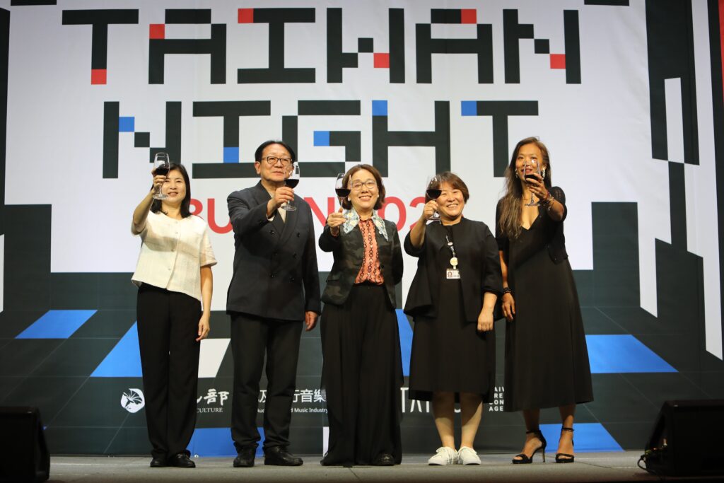 臺灣明星閃耀釜山 引各國關注 文策院攜手影人交流 加速國際合作及曝光 9 1758512731880 1024x683 1