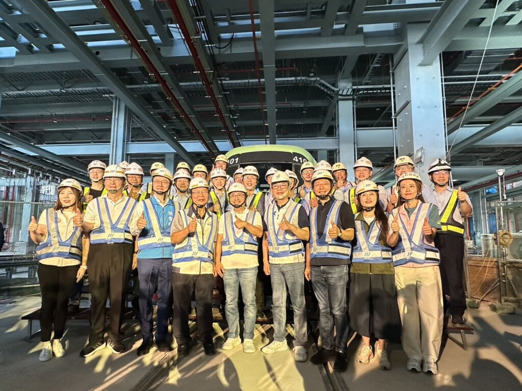 捷運萬大中和線拚2027完工 搭乘全線僅需14分鐘 4 %E8%90%AC%E5%A4%A7%E4%B8%AD%E5%92%8C%E7%B7%9A%E6%96%BD%E5%B7%A5%E5%9C%98%E9%9A%8A%E5%A4%A7%E5%90%88%E5%BD%B1