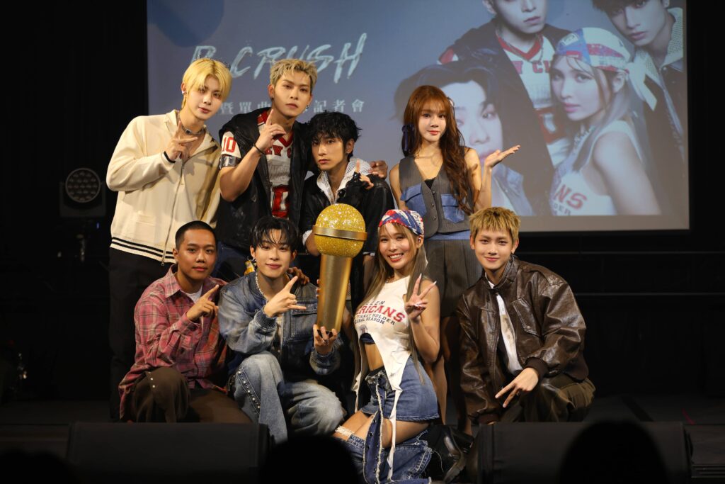 04 %EF%BC%88%E5%BE%9E%E5%B7%A6%E4%B8%8A%E8%87%B3%E5%8F%B3%E4%B8%8B%EF%BC%89ARKis%E6%9D%B1%E7%BF%B0%E3%80%81%E6%B4%AA%E6%9A%90%E3%80%81%E5%BD%A5%E3%80%81Dolly%E3%80%81%E5%B0%8F%E6%AD%90%E3%80%81%E5%AE%B0%E5%AE%B0%E3%80%81%E8%9D%B6%E9%A6%99%E3%80%81ARKis%E6%9D%8E%E5%AE%9A %E8%B8%A2%E5%B8%95%E5%A8%9B%E6%A8%82 %E6%8F%90%E4%BE%9B 1