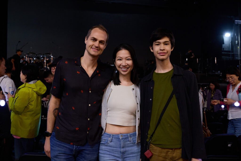 《未來式Our Story》紐約站完售開唱 張信哲唱進麥迪遜花園廣場 5 Cody%E8%98%87%E7%8F%AE%E5%8D%BFKK