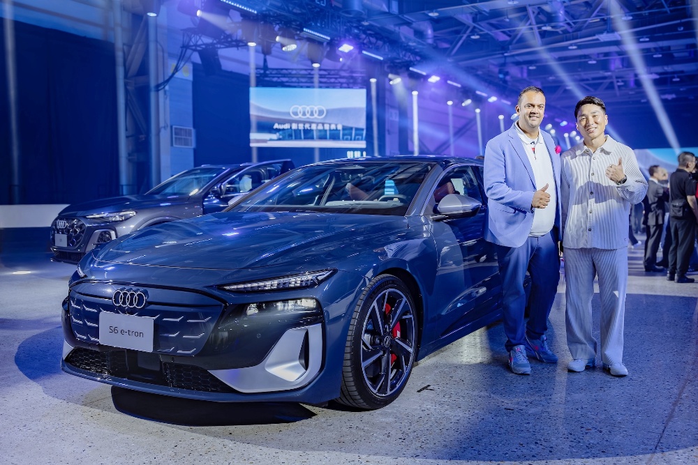 圖▲台灣福斯集團暨台灣奧迪總裁 Rahil Ansari 安薩瑞宣布與充電營運商 EVOASIS 啟動充電服務合作，共同佈建「電車生活圈」。