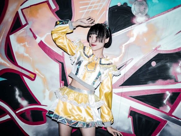 八德資訊商圈電玩週10/11-12體驗最潮最嗨3C 4 《圖說》3C電玩週舞台互動網紅。〈主辦單位提供〉