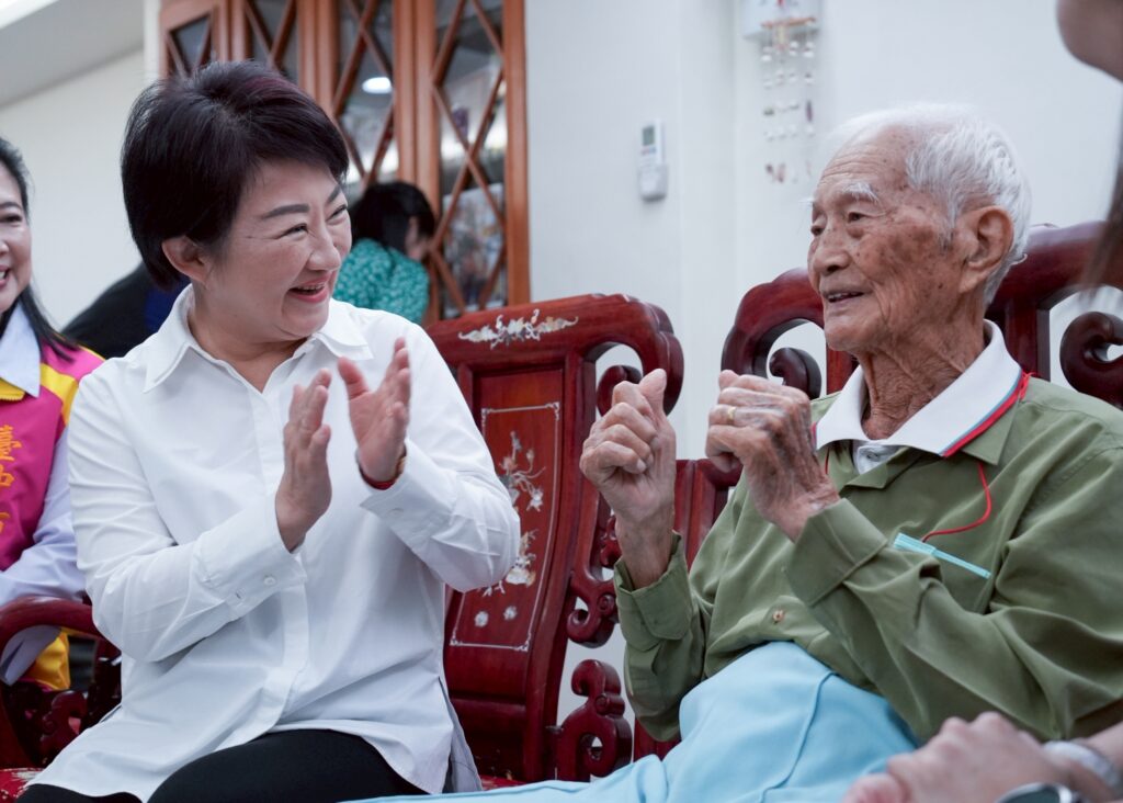 %E7%9B%A7%E5%B8%82%E9%95%B7%E8%88%87%E9%99%B3%E6%B4%BB%E6%A3%AE%E9%98%BF%E5%85%AC%E6%84%89%E5%BF%AB%E8%AB%87%E8%A9%B12