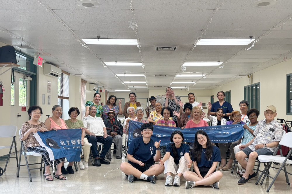 將初心化為實際行動 Young飛績優團隊助樂齡長者「玩」出健康 4 圖▲Young飛績優團隊助樂齡長者「玩」出健康。(圖/教育部青年發展署提供)