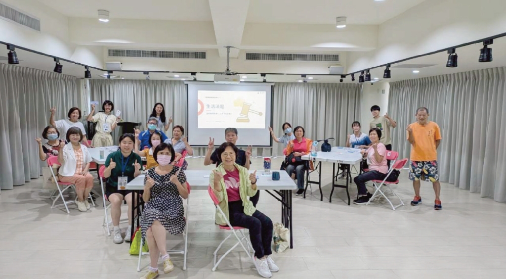 將初心化為實際行動 Young飛績優團隊助樂齡長者「玩」出健康 5 ▲(圖/教育部青年發展署提供)