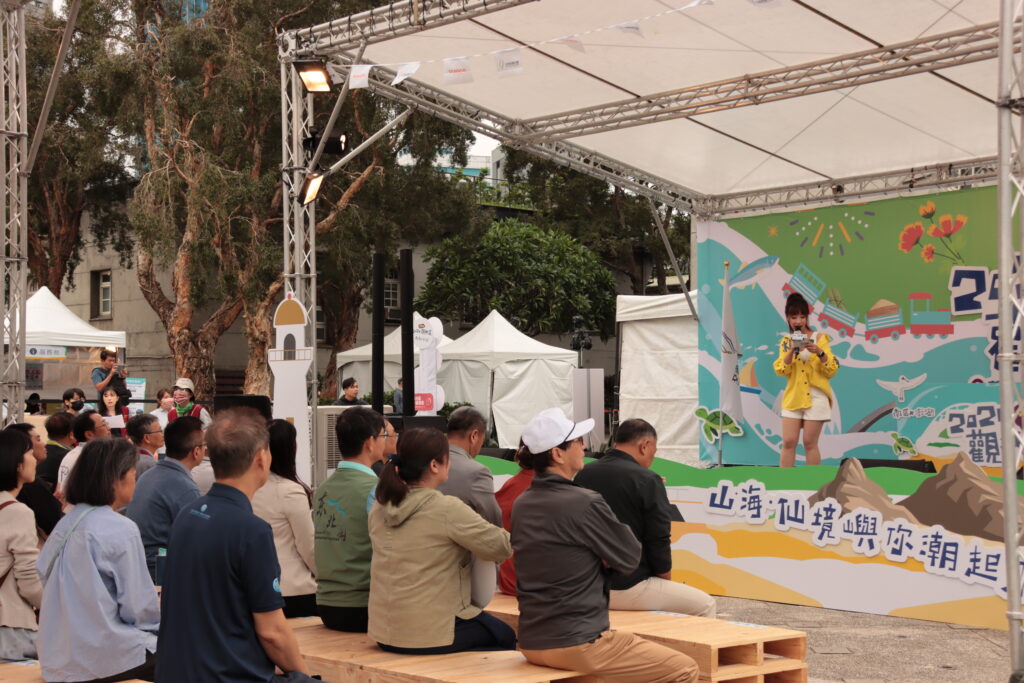 區域觀光圈市集日「南波灣Number WAN」10/31華山登場! 開幕200元現金券大放送 連續三天暢遊南臺灣風光 5 %E5%8D%97%E6%B3%A2%E7%81%A3%E5%B8%82%E9%9B%86%E8%88%9E%E5%8F%B0%E5%8D%80%E6%AF%8F%E6%97%A5%E5%B0%87%E5%AE%89%E6%8E%92%E5%A4%9A%E6%A8%A3%E5%8C%96%E8%97%9D%E6%96%87%E8%A1%A8%E6%BC%94%E5%8F%8A%E5%9C%8B%E9%9A%9B%E5%90%8D%E4%BA%BA%E7%A7%98%E5%A2%83%E5%A4%A7%E5%85%AC%E9%96%8B 1024x683 1