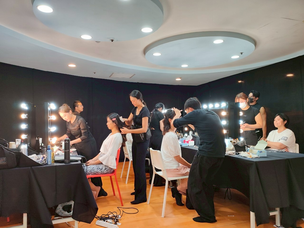 LINE ALBUM 114.10.29%E5%A5%B3%E5%AD%A9%E6%97%A5 251029 1