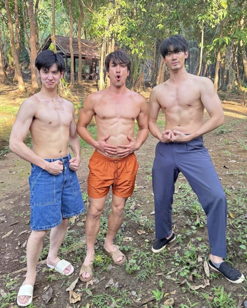 《鬼聲泣》兄弟姊妹只需一個眼神就能看懂對方?亞克家三兄弟秀18塊腹肌 4 %E4%B8%8B%E5%8D%884.51 2025 10 30%E7%9A%84%E5%BD%B1%E5%83%8F 2