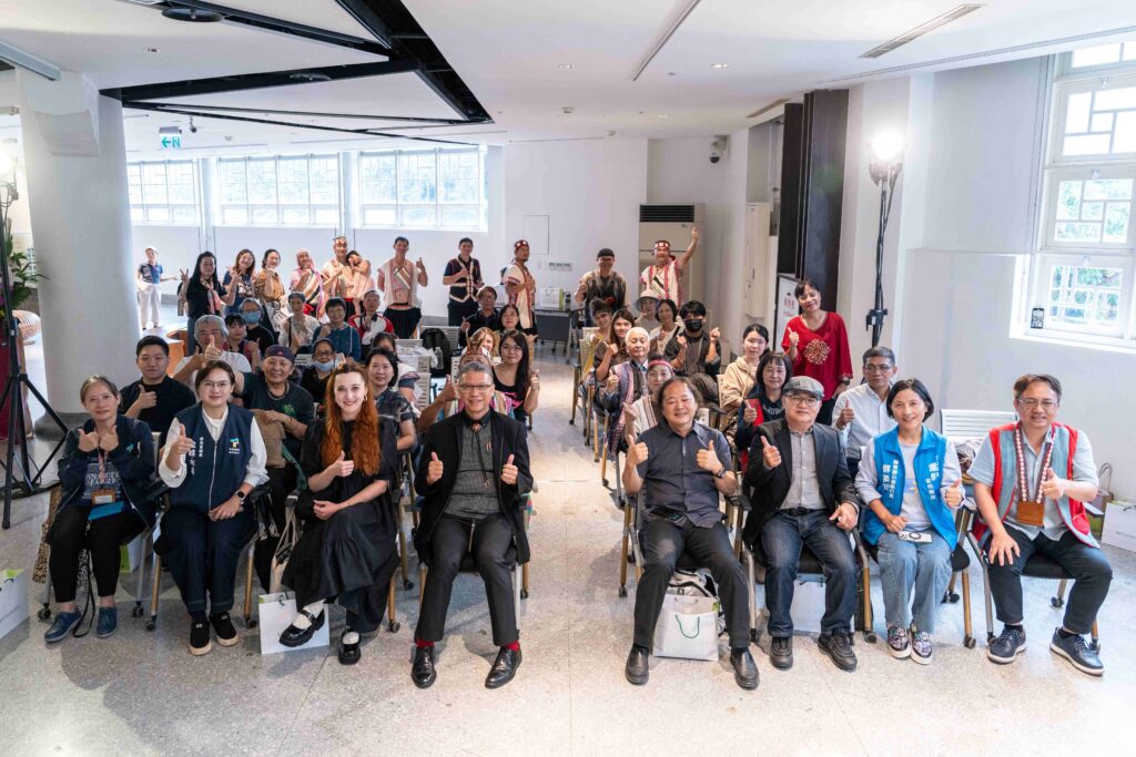 以山林的智慧為經線 編織的技藝為緯線 「天才編織家─臺灣原住民的織物與編器」即日起展出 10 %E7%8F%BE%E5%A0%B4%E8%B2%B4%E8%B3%93 1024x683 1