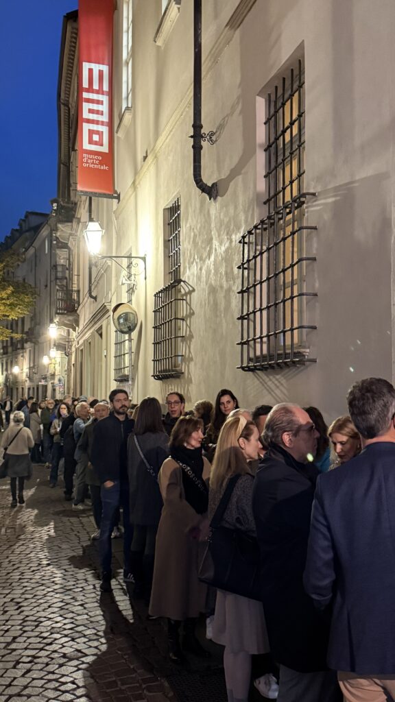 臺灣聲響藝術登上義大利 林其蔚《磁帶音樂》於杜林東方藝術博物館演出 18 %E5%85%A5%E5%A0%B4%E8%A7%80%E7%9C%BE 576x1024 1