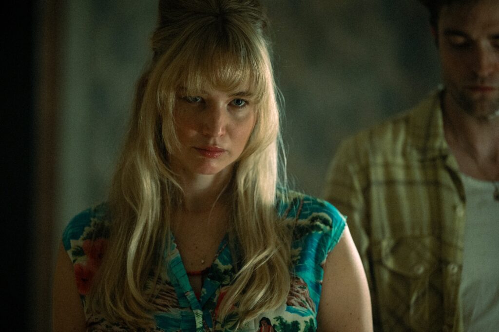 珍妮佛勞倫斯笑稱《去死吧,親愛的》是對《暮光之城》試鏡落選的完美復仇 5 圖:去死吧,親愛的劇照/照片提供:車庫娛樂