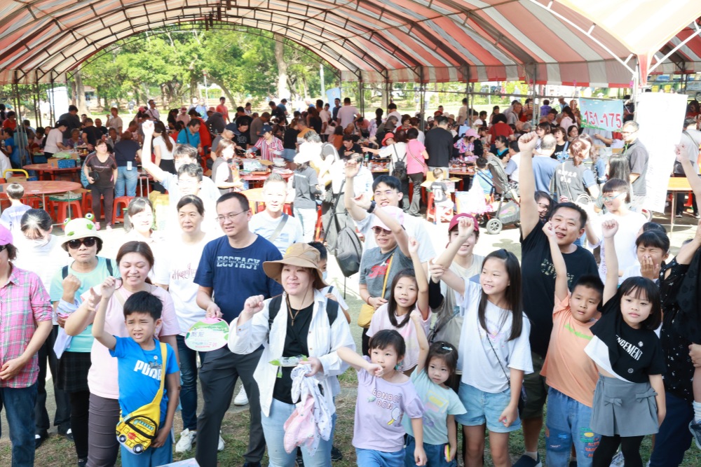 寓教於樂宣導勞工法令 親子同遊做伙來 打造幸福職場與溫馨家庭日 7 03%E5%AF%93%E6%95%99%E6%96%BC%E6%A8%82%E5%AE%A3%E5%B0%8E%E5%8B%9E%E5%B7%A5%E6%B3%95%E4%BB%A4