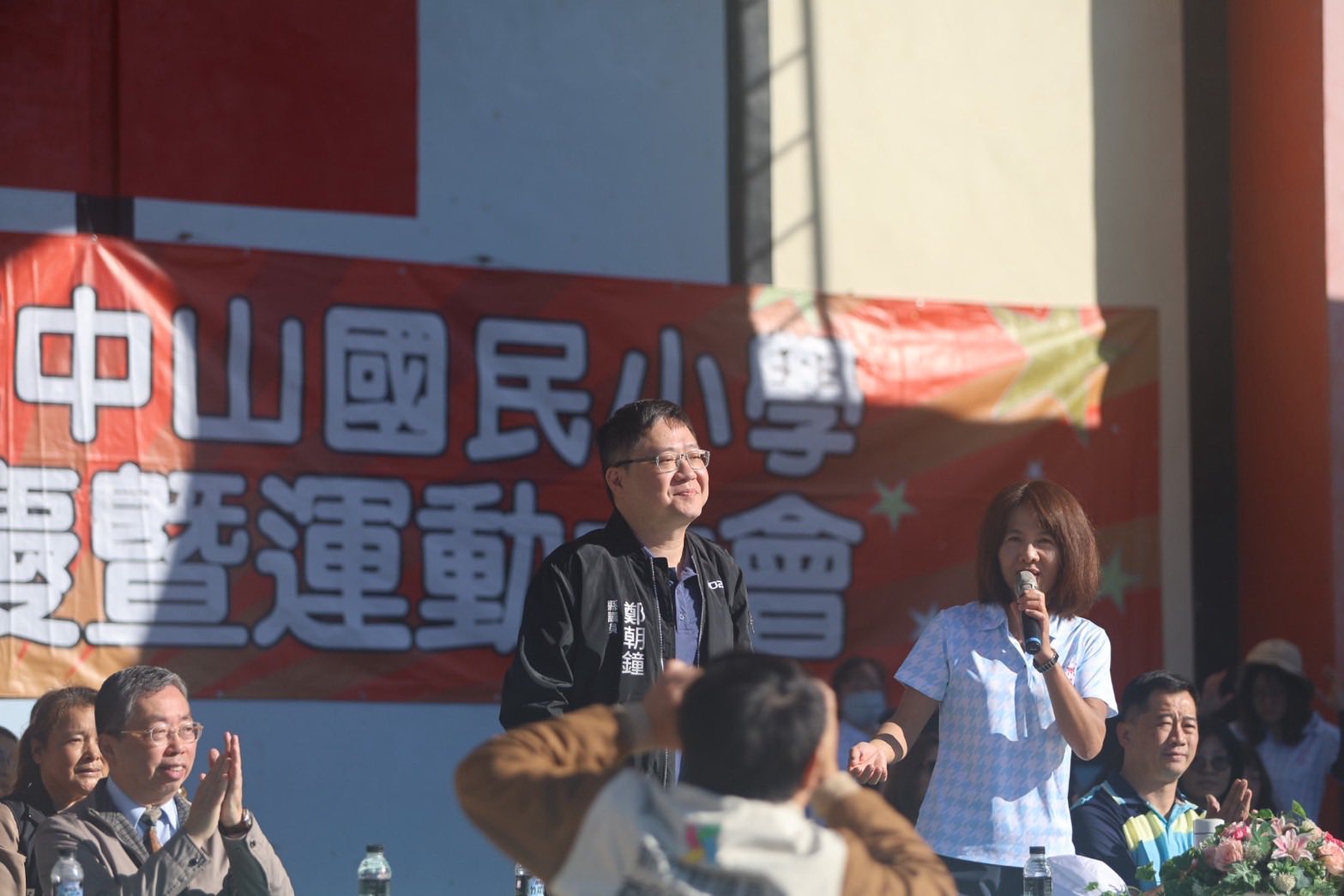 陳見賢宣布參選竹縣長 鄭家人跨黨站台受矚目 2 竹北市長鄭朝方對自己哥哥鄭朝鐘(見圖)出席陳見賢參選記者會表示,外界不需過度解讀。圖/取自鄭朝鐘 轉動竹東 臉書