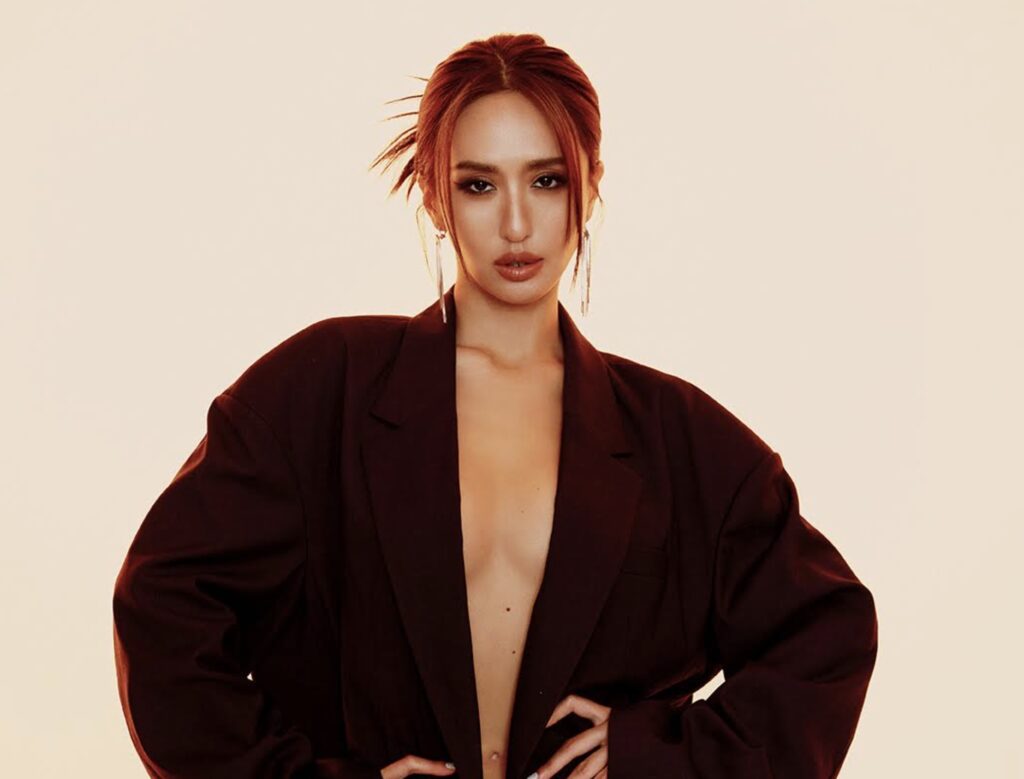 殘酷舞台爭出位 西門町決戰輸家穿「遜感玩偶裝」跪著認輸 5 %E4%B8%8B%E5%8D%88509 2025 11 28%E7%9A%84%E5%BD%B1%E5%83%8F 1 1024x779 1