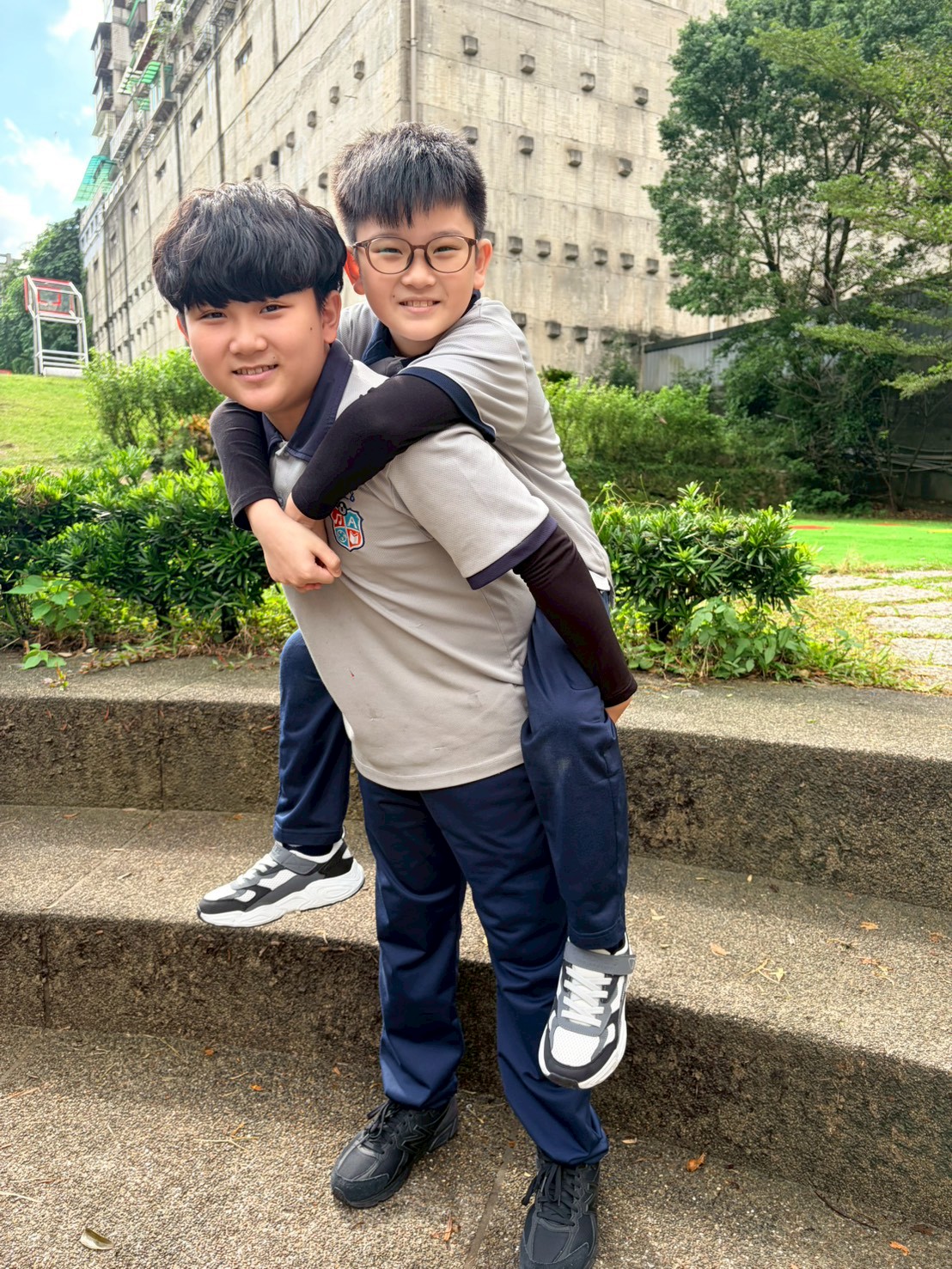 LINE ALBUM 114%E8%8B%B1%E8%AA%9E%E5%AD%B8%E8%97%9D%E7%AB%B6%E8%B3%BD 251202 4