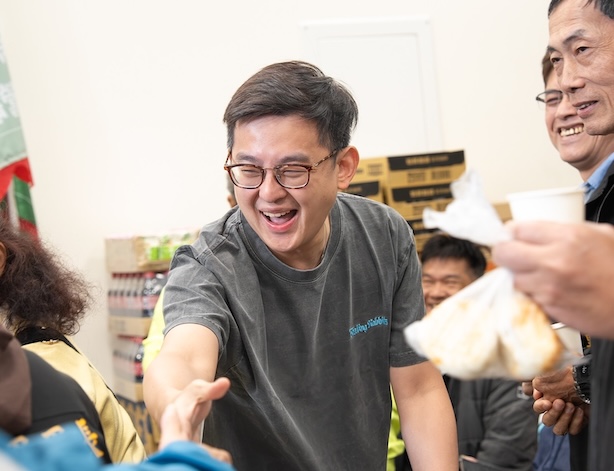 民進黨發言人卓冠廷（圖）傳出被請辭發言人職務。圖/取自卓冠廷臉書