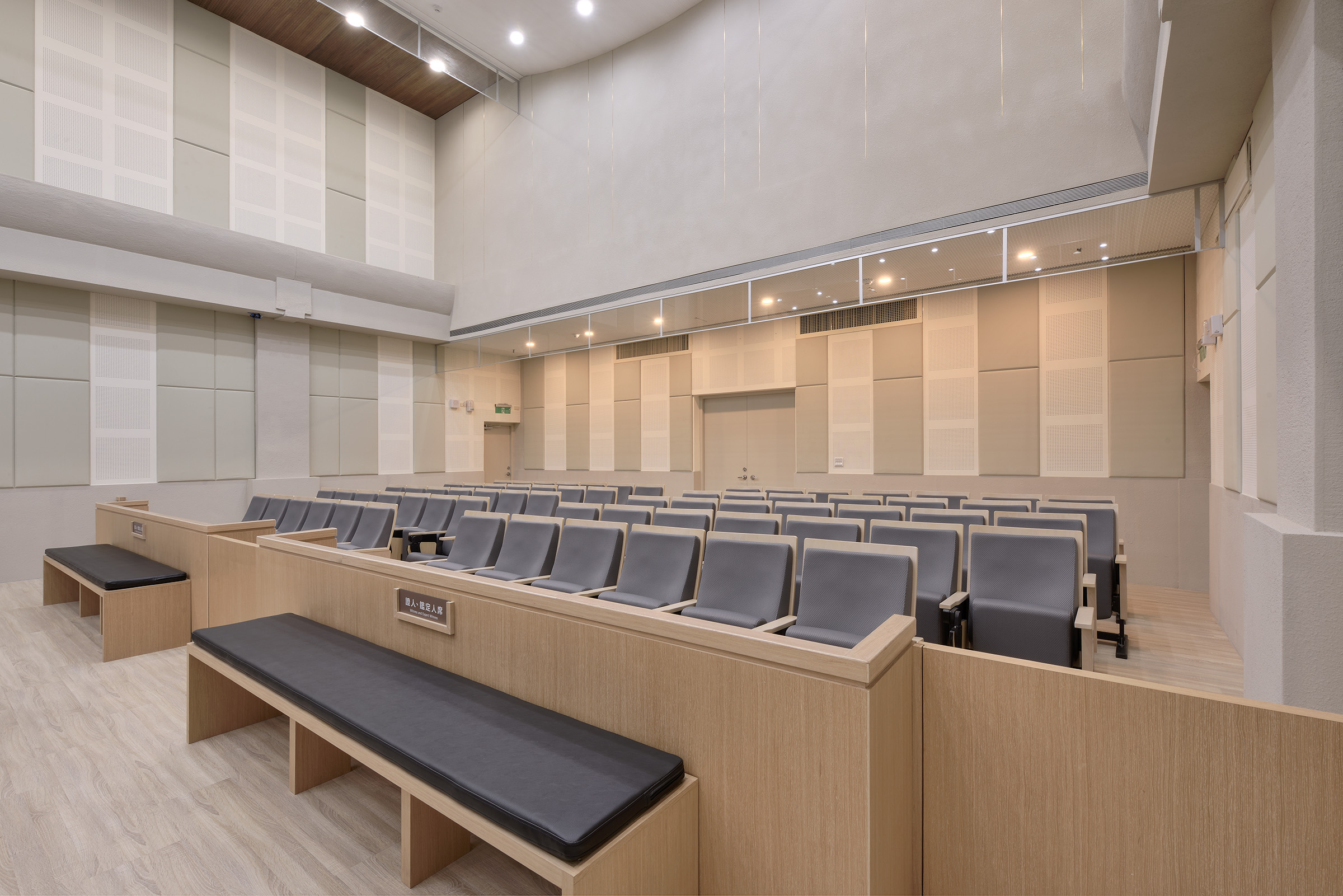 【法庭直播3-2】借鏡全球經驗!台灣追求法庭透明公正化絕非孤例 5 圖為國民法官高雄地院旁聽席。圖/取自司法院網站