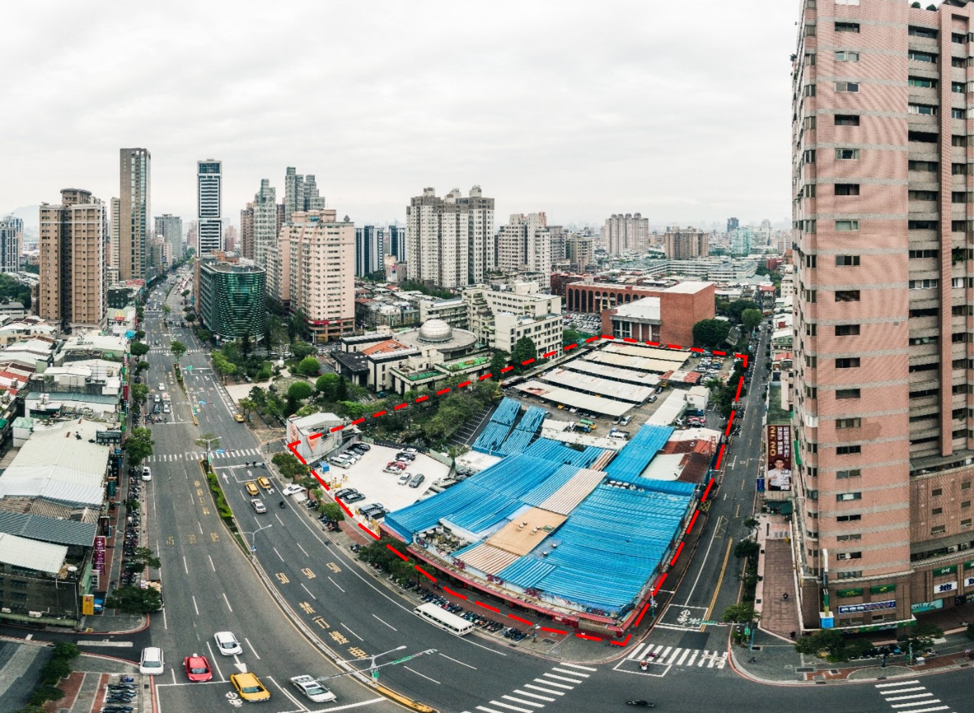 %E6%9D%BF%E6%A9%8B%E6%A9%9F%E5%9B%9B%E7%A9%BA%E6%8B%8D%E7%85%A7%E7%89%87