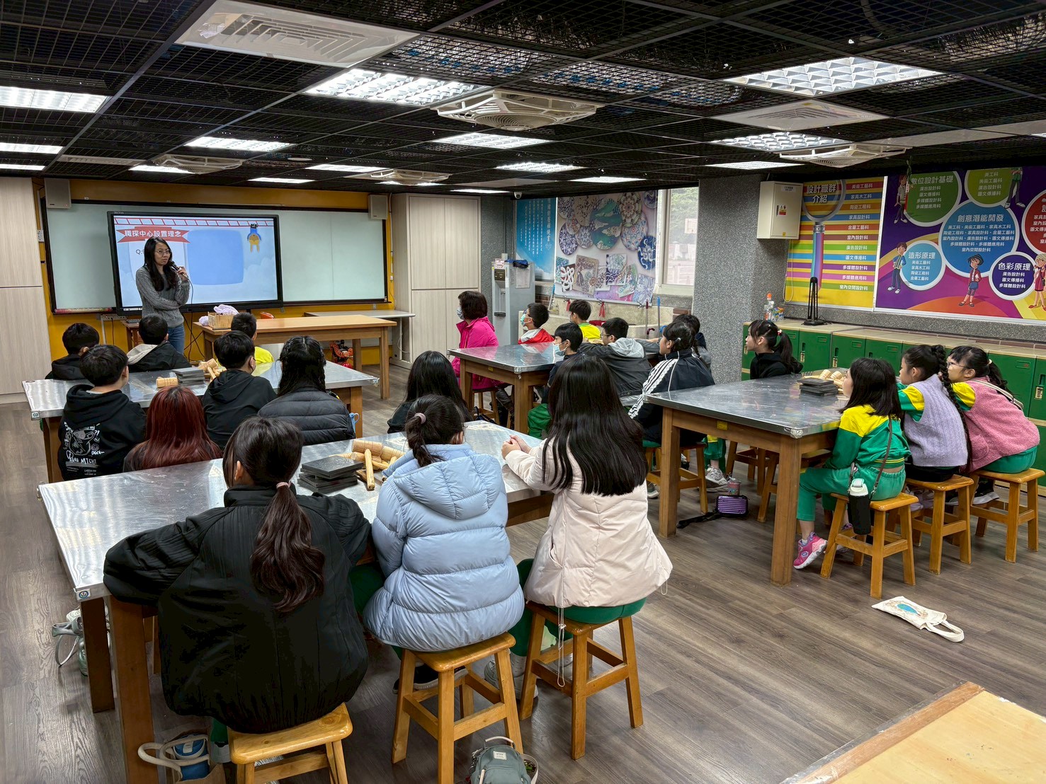 明德國中職探中心傳承製鞋技藝創新幸福產業 9 594072659 1319140026914875 827648492337437958 n