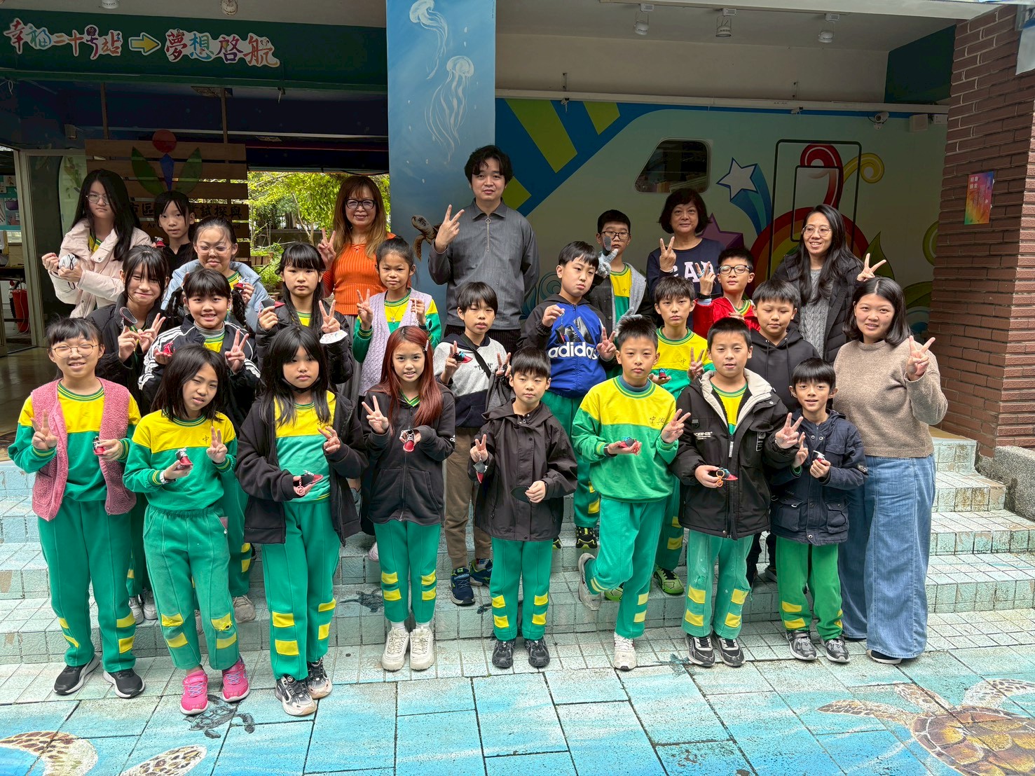 明德國中職探中心傳承製鞋技藝創新幸福產業 10 594069405 1319140830248128 5069497584920558961 n