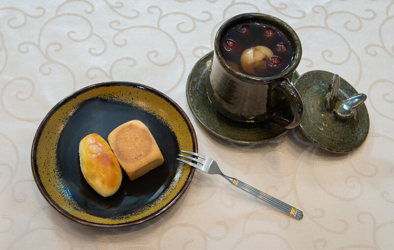 【有片】韓國瑜缺席仍開茶敘!賴清德批國會違憲 民眾黨轟:架空立法權、請懸崖勒馬 7 總統賴清德15日邀行政院長卓榮泰等人進行茶敘,圖為茶敘食品。圖/中央社(總統府提供)